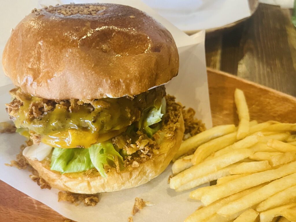 Chatan Burger Base Atabii'sのハンバーガー